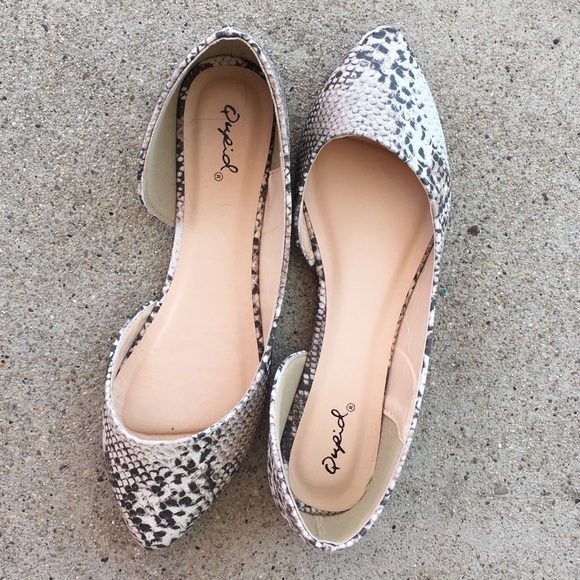 Last 1! Qupid d'orsay style python flat almond toe - Picture 3 of 6